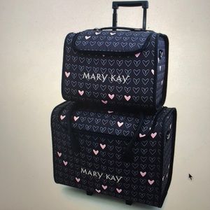 Meet your Posher, Iris